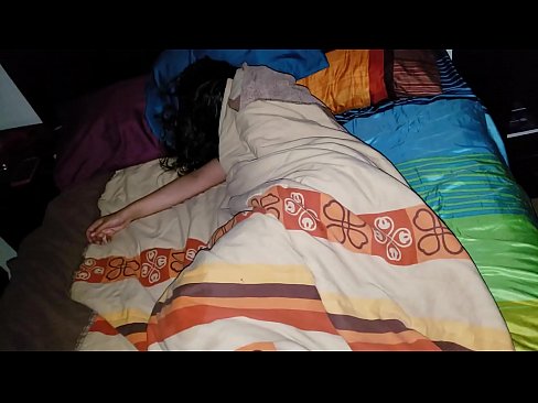 ❤️ Figliastro che rimprovera la sua giovane matrigna mentre lei dorme ❤❌ Sluts al it.porn-mate.ru
